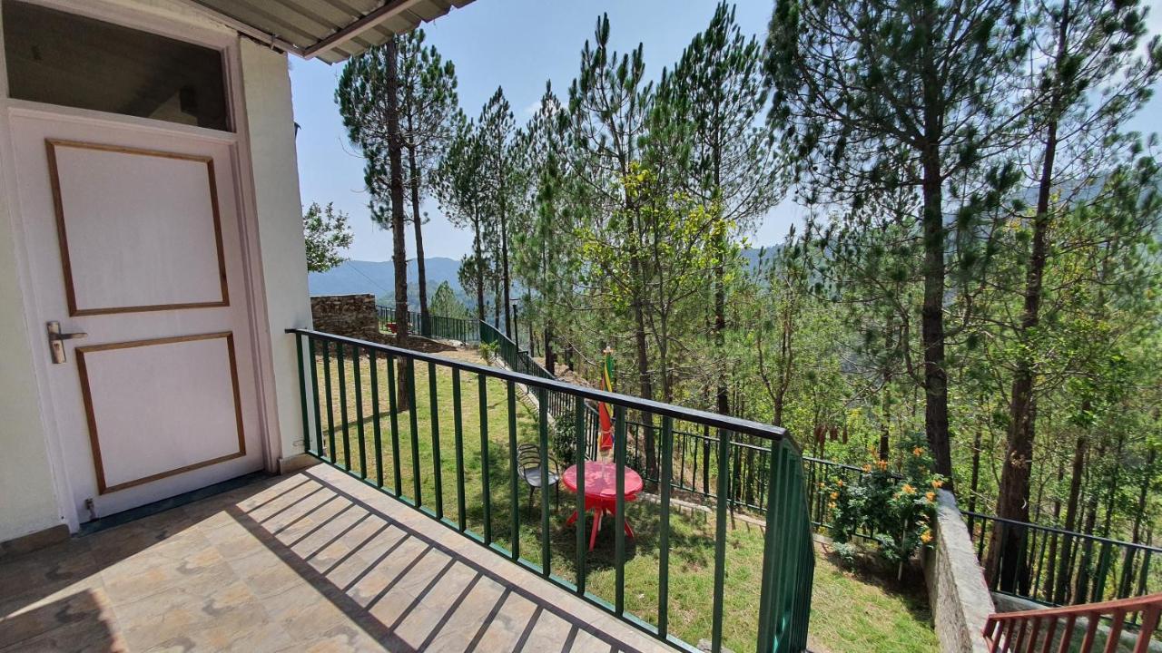 Blue Pine Orchards - Villas Лансдаун Экстерьер фото